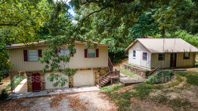 630 Colonial Drive property image