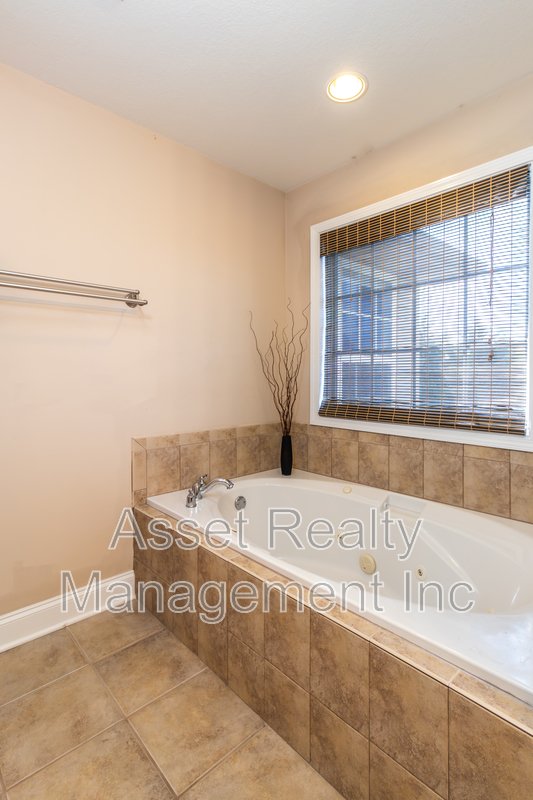 8334 Bay Gardens Lane - 1 property image