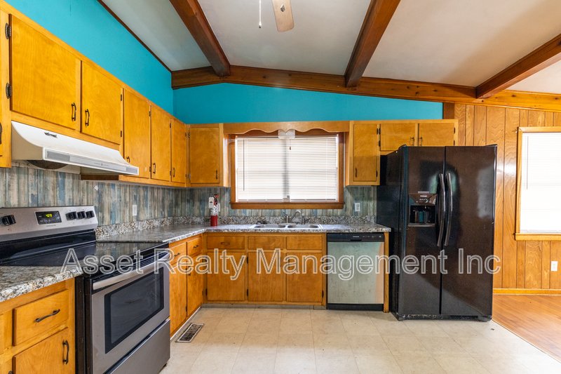 630 Colonial Drive property image