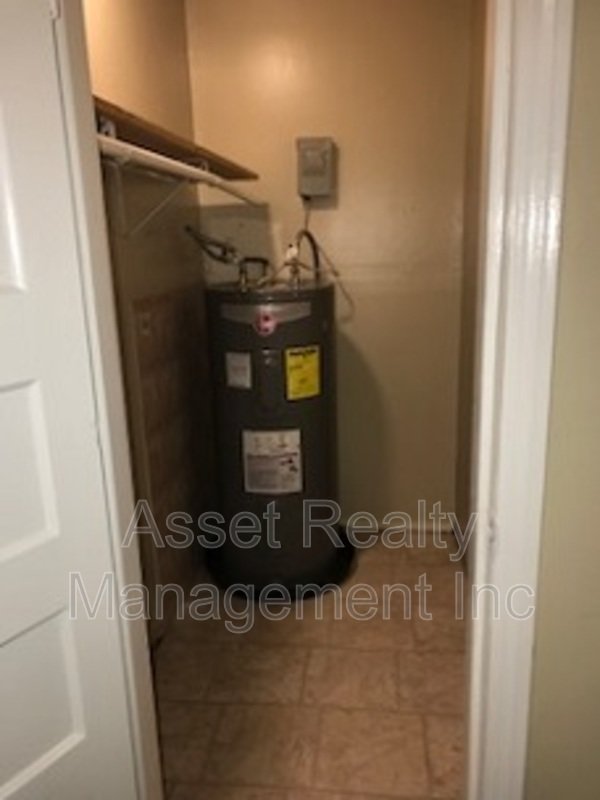 610 Lester Road Unit 4 property image