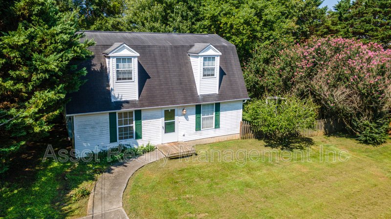 7005 Buddy J Ln property image