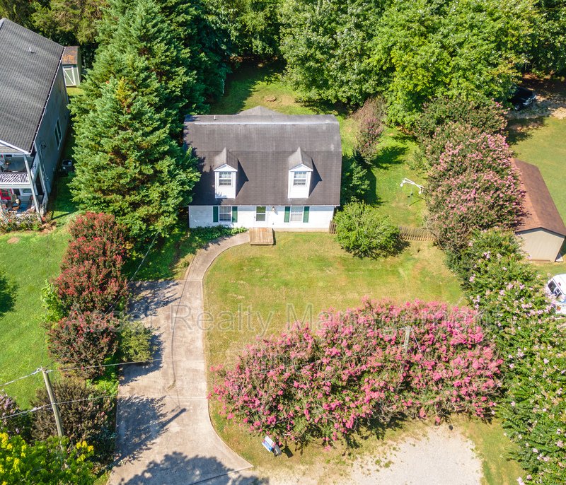 7005 Buddy J Ln property image