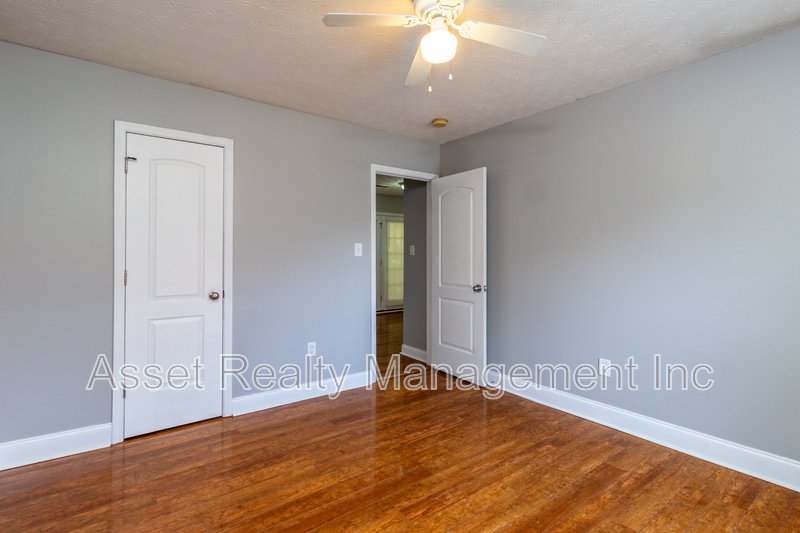 7005 Buddy J Ln property image