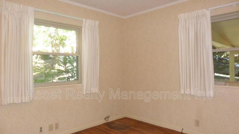 110 Chatham Ln property image