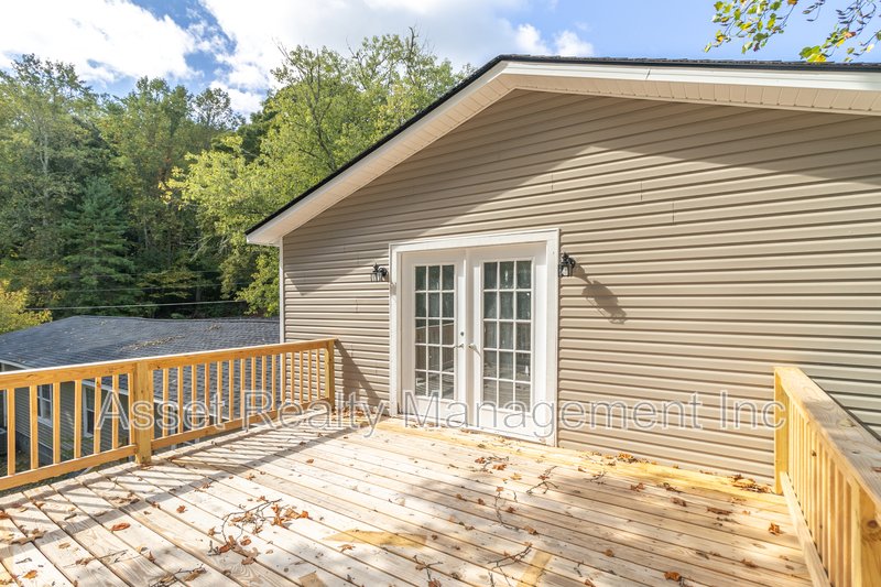 770 Mahoney Road - 1 property image