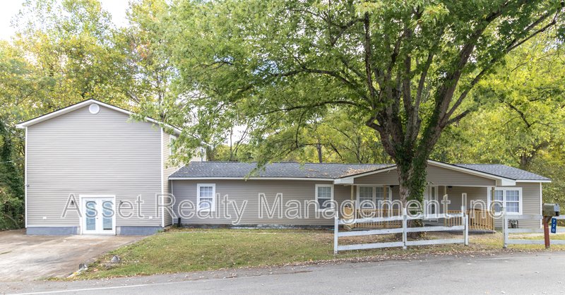 770 Mahoney Road - 1 property image