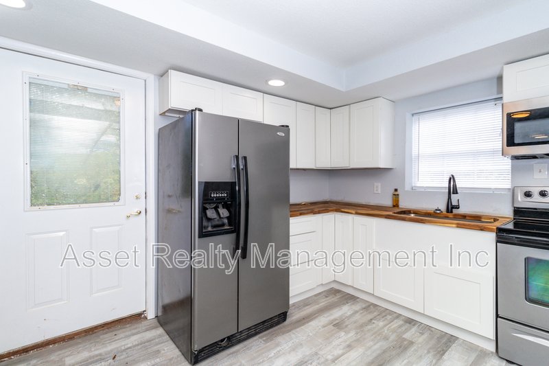 770 Mahoney Road - 1 property image