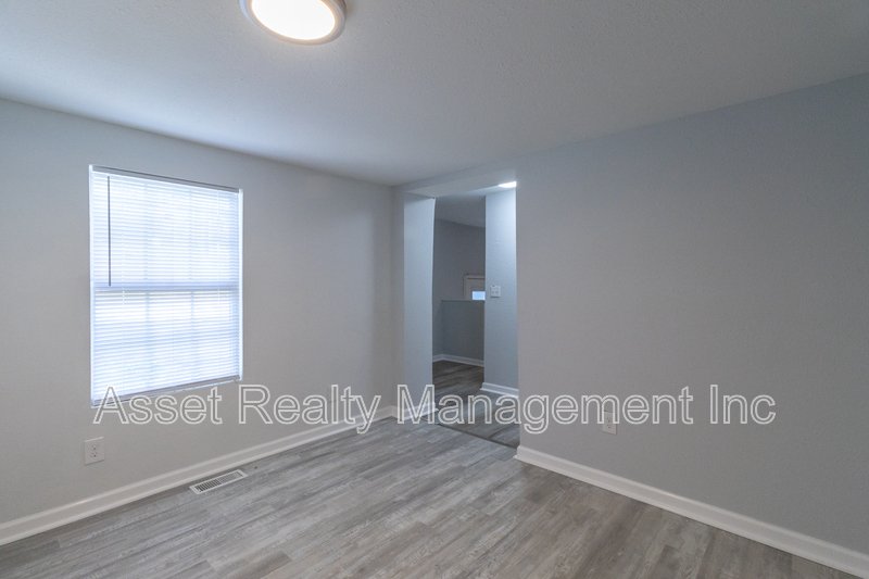 770 Mahoney Road - 1 property image