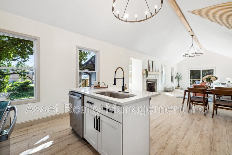 104 Overbrook Drive property image