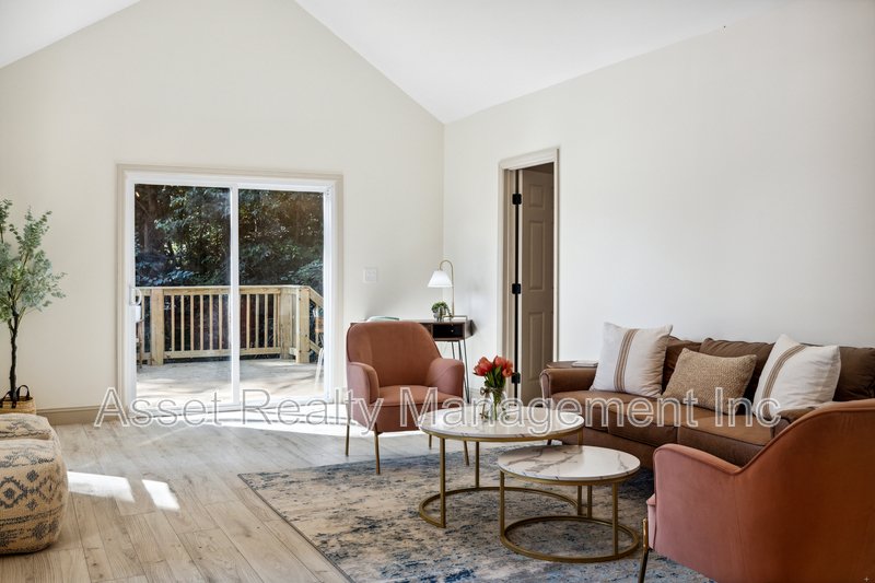 104 Overbrook Drive property image