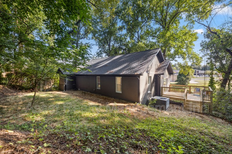 104 Overbrook Drive property image