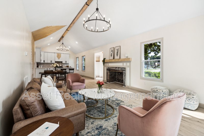 104 Overbrook Drive property image