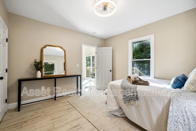 104 Overbrook Drive property image