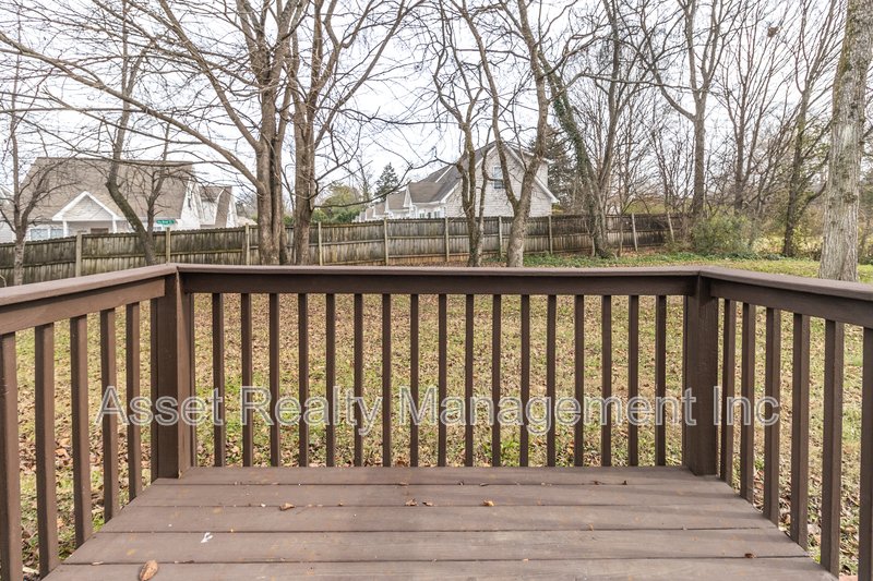 836 Duchess Way property image