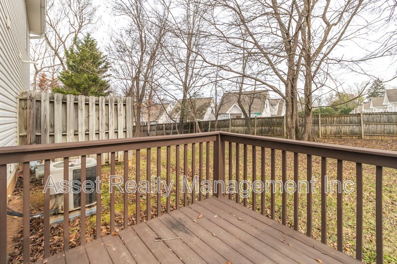 836 Duchess Way property image