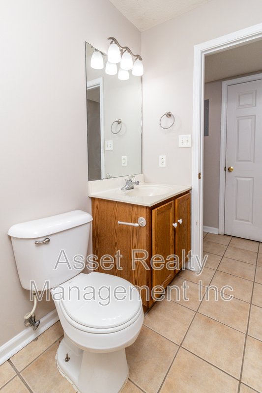 836 Duchess Way property image