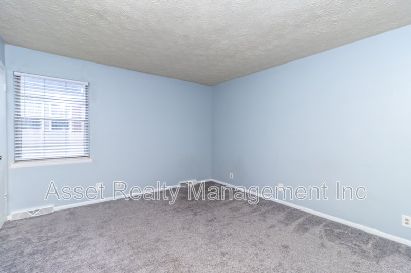 9157 Cedarpark Ln D property image