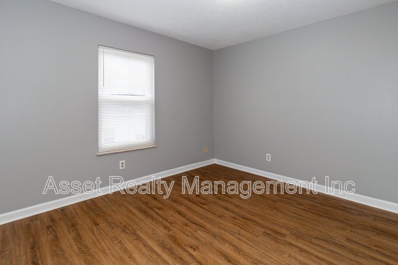 521 Evelyn Avenue *COMING SOON* property image