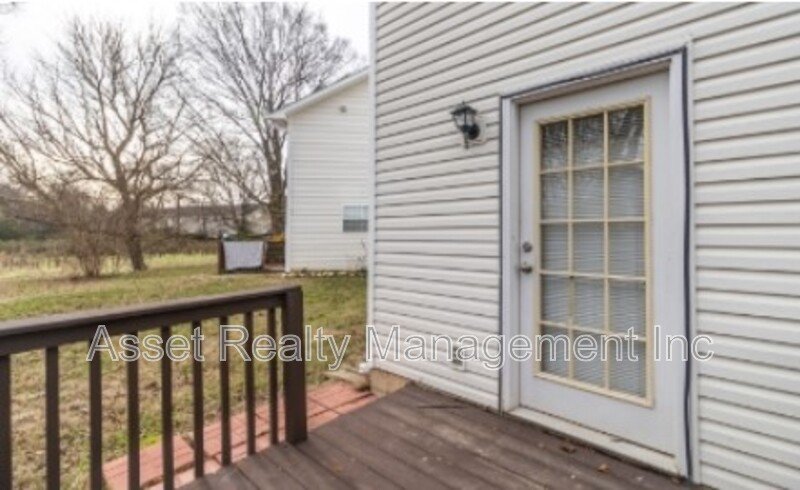 836 Duchess Way property image