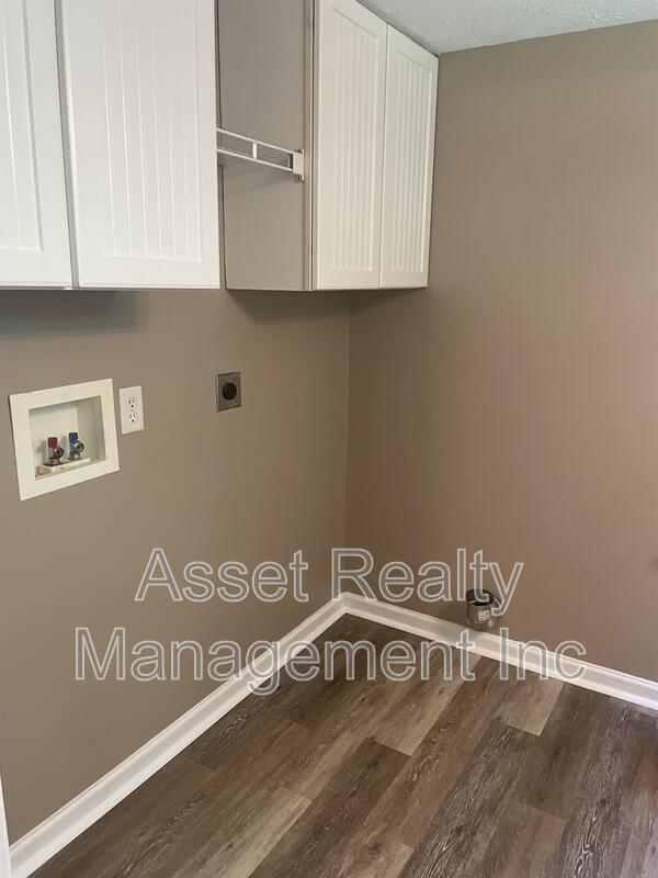 645 Cornerbrook Lane property image